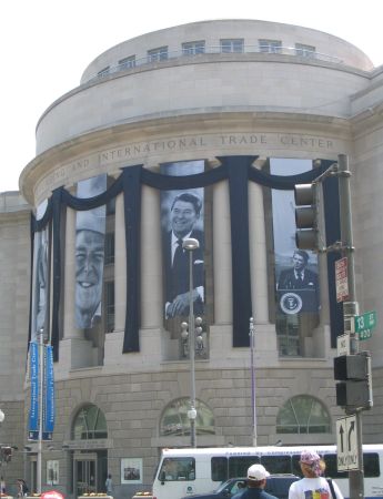 ariel rios building