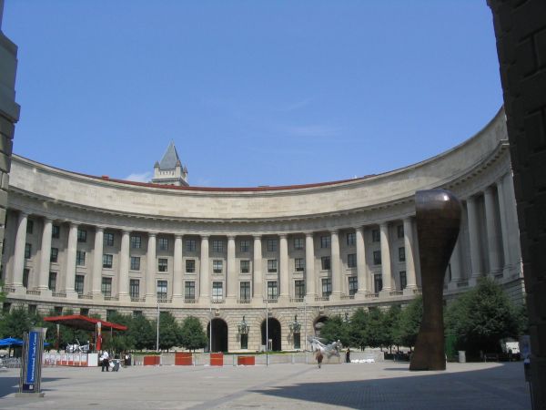 ariel rios building