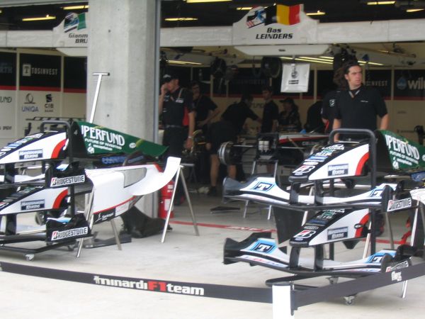 pitlane walkabout
